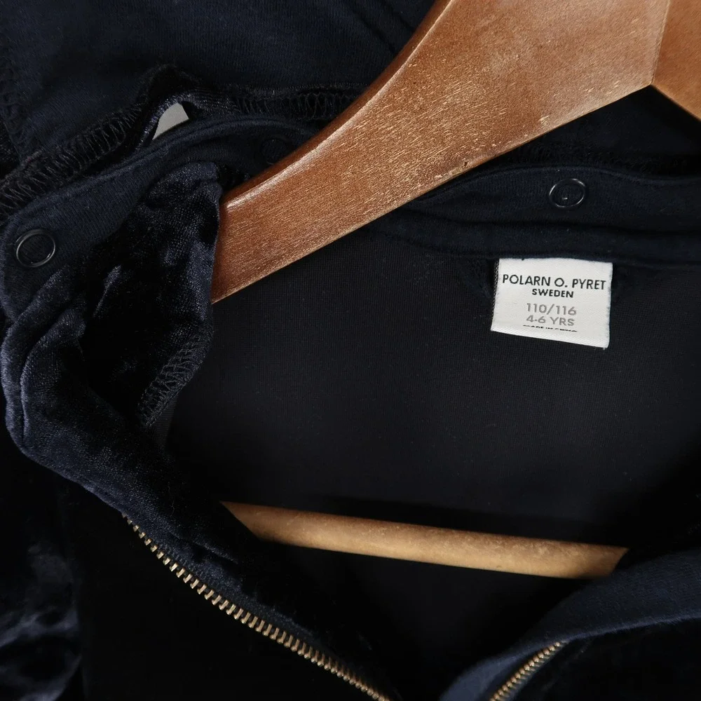 Polarn O. Pyret‎ Velvet Hoodie Swans Navy Blue Ruffle Girls Size 4-6